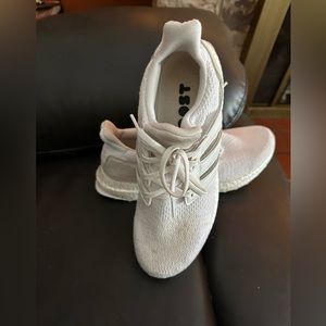 Adidas boost sneakers women’s  9.5